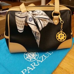 Parazul doctor's handbag